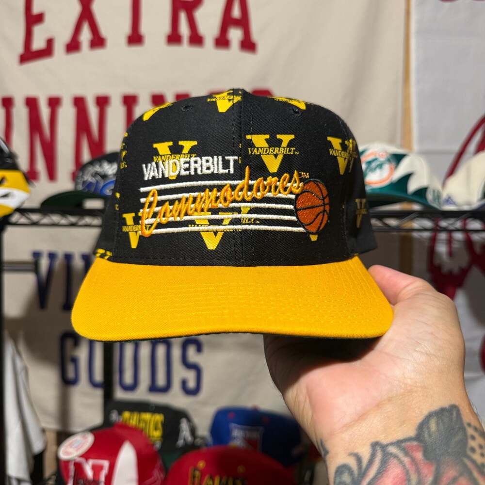 Vintage Vanderbilt Commodores NCAA Basketball Snapback Hat